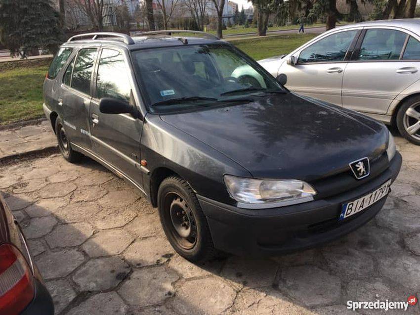 Sprawny peugeot 306 16 benzyna sprawny długie OC Białystok sprzedam