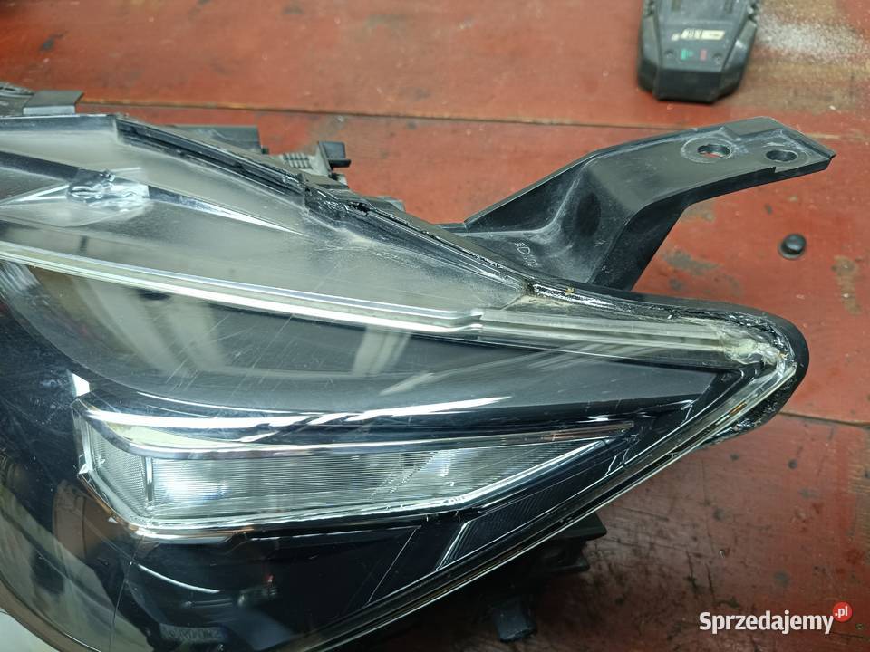 Lampa mazda CX3 lewy przód Wola sprzedam