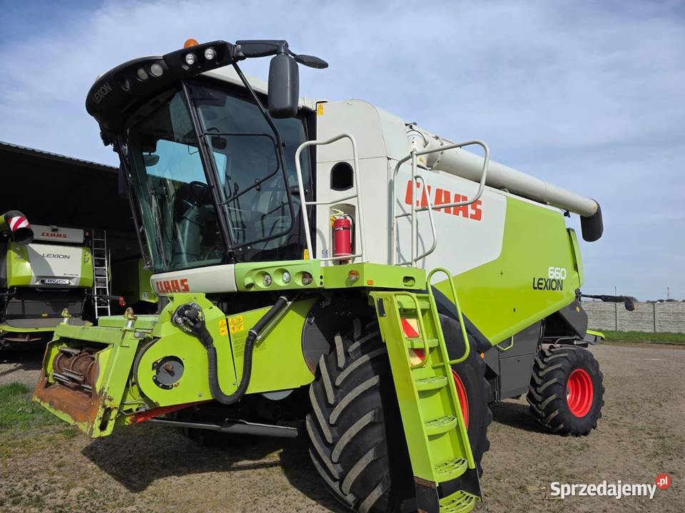 CLAAS LEXION 660 nieuszkodzony Wydrowice