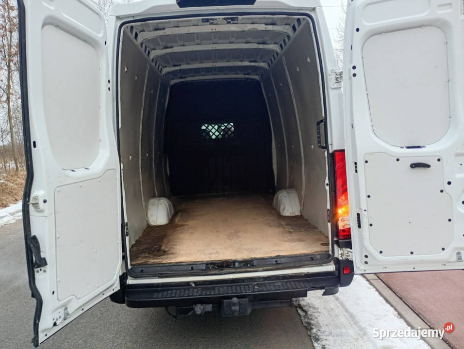 Iveco Daily 35S16 V kontener manualna śląskie Chełm Śląski