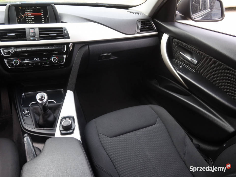 BMW 3 318 i ASR (kontrola trakcji) Seria 3 Katowice