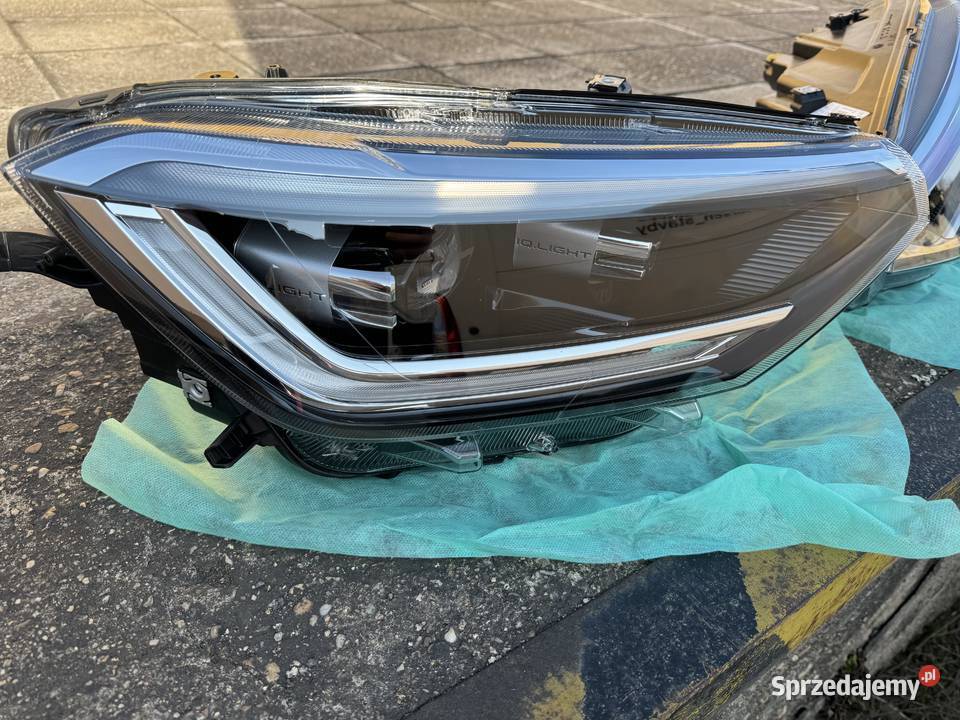 Volkswagen Taigo full led nowy przdenie lampy Zawidów