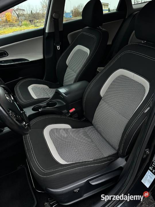 KIA CEED 16 GDI 135 Kamera Cofania LED 18 MOTEC