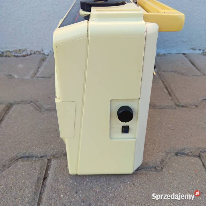 Sanyo M9709LO Radiomagnetofon Japan 4głosniki dolnośląskie Świebodzice sprzedam