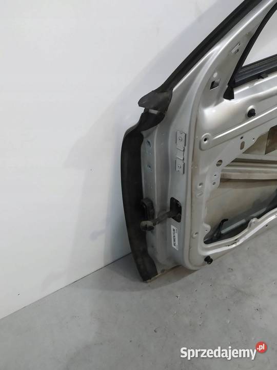 DRZWI PRAWE PRZÓD 42626 Volvo V50 I 20042012 świętokrzyskie