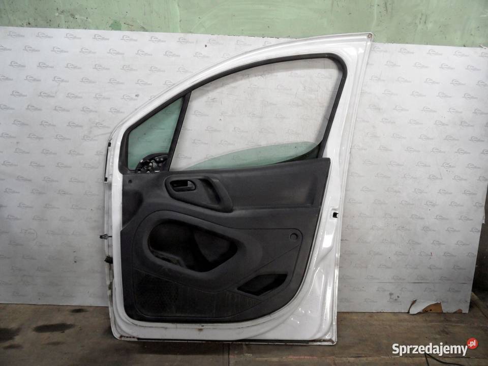 CITROEN BERLINGO II LIFT 15r drzwi prawe przód osobowe
