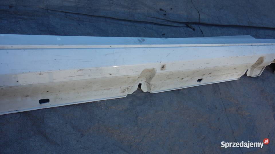 MERCEDES W205 AMG LISTWA PROGOWA PROG PRAWY Ruda Śląska