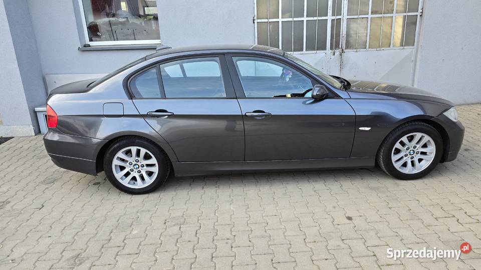 BMW Seria 3 318i Używany 2005 11 900 PLN Nowy Świętów