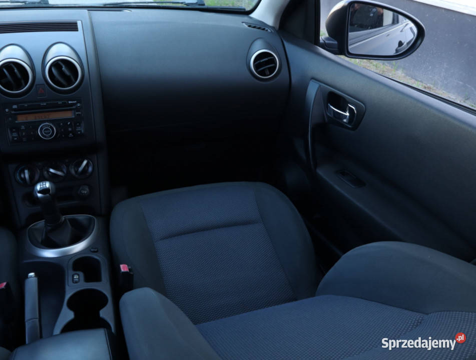 Nissan Qashqai 16 nieuszkodzony Łódź