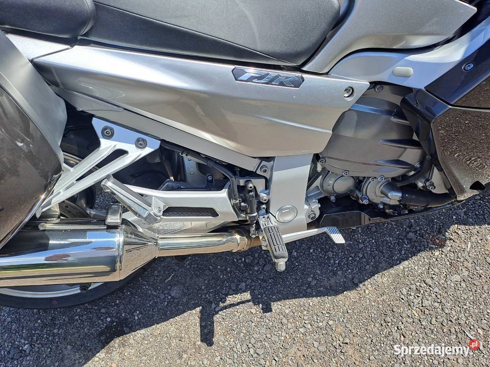 Yamsha FJR 1300 35000 piękny stan nowe opony