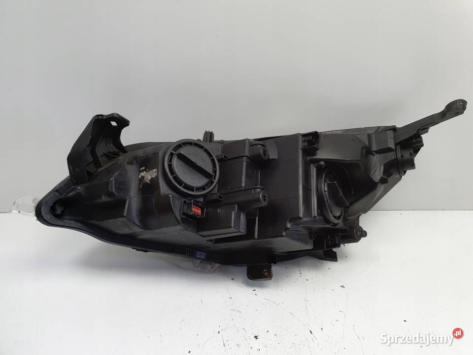 LAMPA PRAWA Opel Astra J IV PRZEDNIA prawy przód Lampy przednie lubelskie Rudka