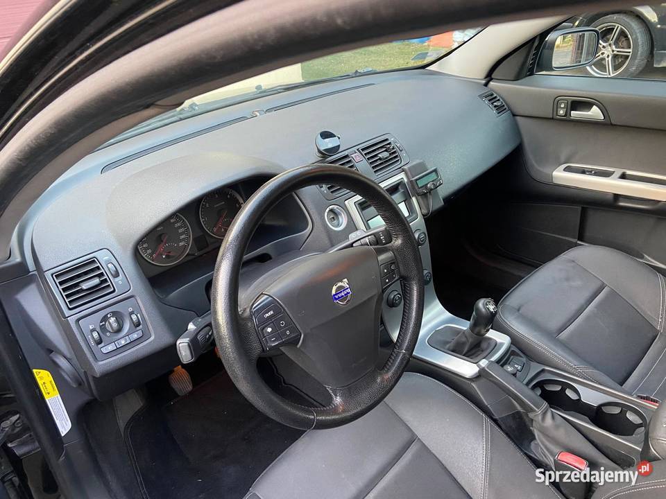 Sprzedam volvo v50 20d 2005 Piotrków Trybunalski