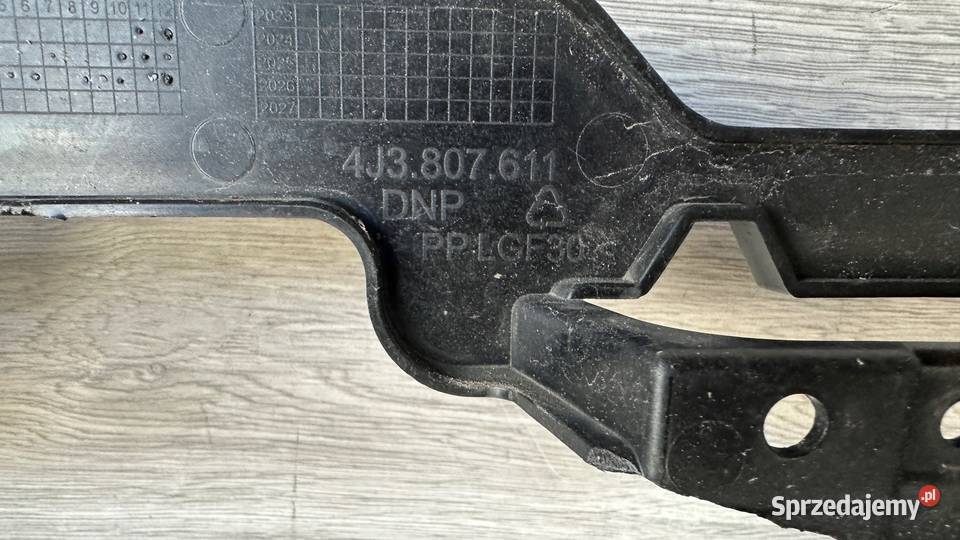 AUDI ETRON PAS PRZEDNI KIEROWNICA POWIETRZA Gorzów Wielkopolski