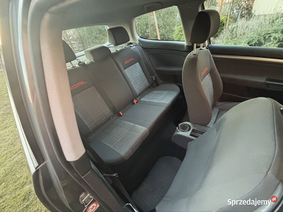 Volkswagen Golf V 16 MPI LPG ESP Poręba