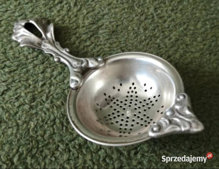 Zgrabne sitko do ziół i herbaty styl neorokokowy