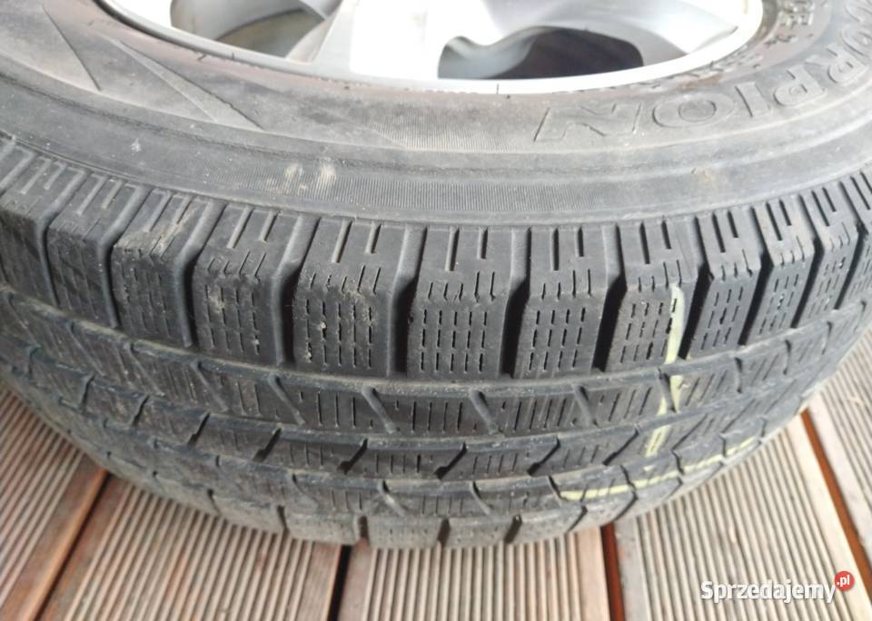 Felgi aluminiowe R 16 plus opony zimowe Pirelli wielkopolskie