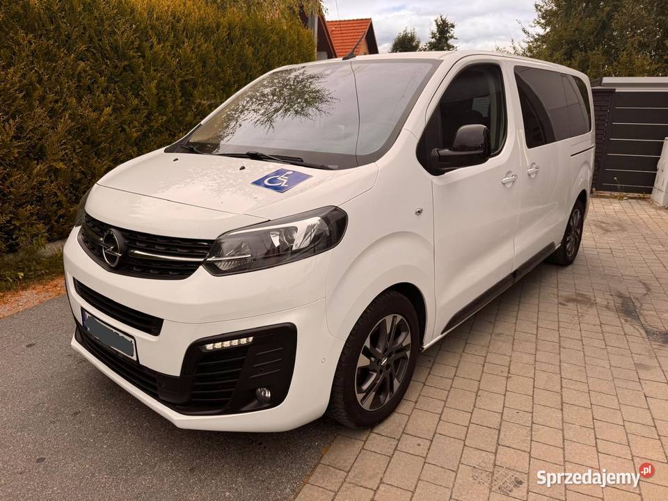 Opel Zafira life business VIP 7 os full 177KM Zafira Gdańsk