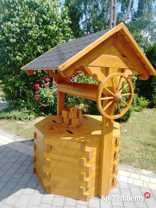 Studnia ogrodowa drewniana Studnie ozdobne Opatów