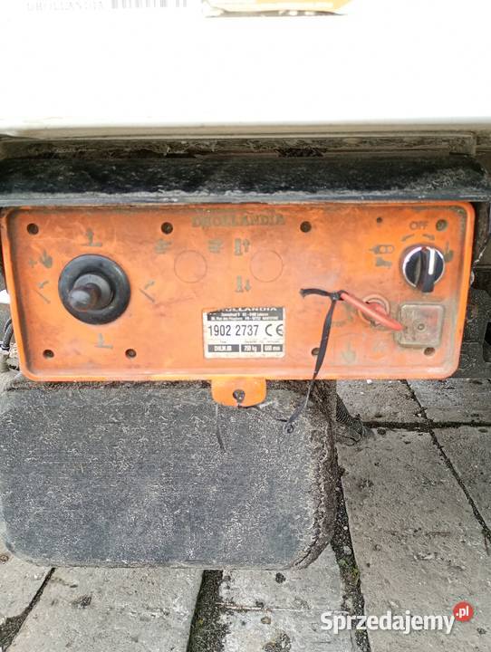 Winda Dhollandia DHLM08 2019 Iveco Daily Rok produkcji 2019 Sędziszów