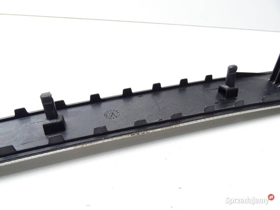 LISTWA DRZWI PRAWY PRZÓD PRAWA PRZEDNIA Listwy i nakładki