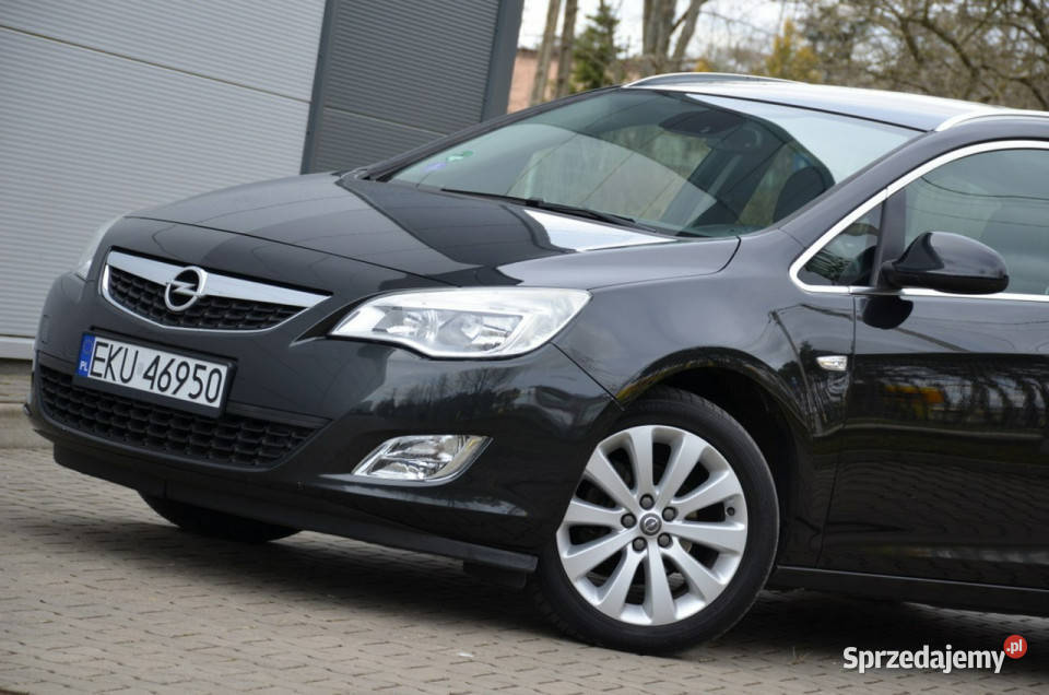 Opel Astra 14T 140 Cosmo Serwis Navi Skóra Kutno
