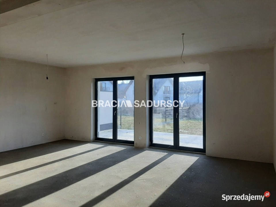 Sprzedam dom bliźniak 13026m2 Przeginia Duchowna