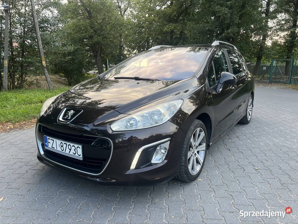 Peugeot 308 SW Allure 16 benzyna 156 panorama wielofunkcyjna kierownica