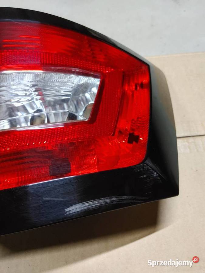 LAMPA TYLNA PRAWA SKODA FABIA III HB kujawsko-pomorskie