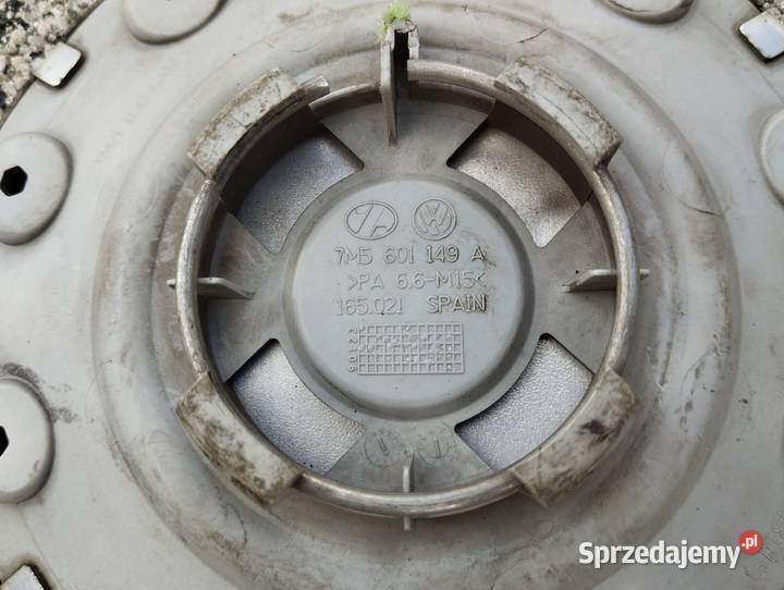 Dekielek kołpak Ford 155mm 7M5601149A sztukę Kamieniec