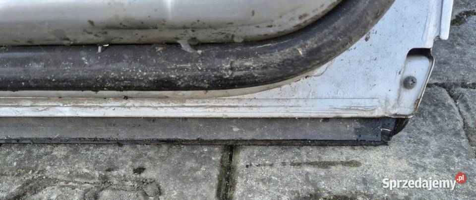 30 DRZWI TYŁ LEWY TYLNE LEWE AUDI A4 B6 SEDAN osobowe Działoszyce sprzedam