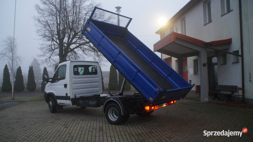 Iveco Daily 65C15 V H DMC 35T KATB KLIMA B stan Rok produkcji 2009 mazowieckie Miastków Kościelny