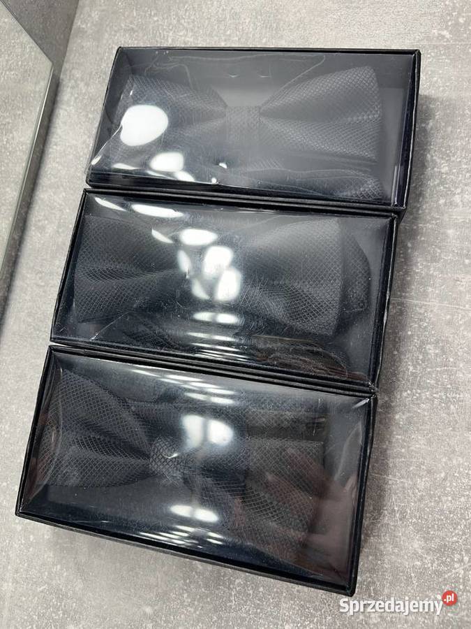 Czarna muszka mucha czarne muszki muchy 3 sztuki podkarpackie Jasło