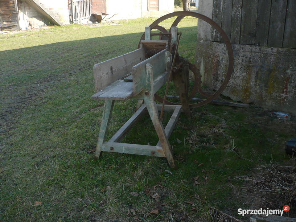 sieczkarnia do słomy zabytkowa Roboty koszące Ksawerówka sprzedam