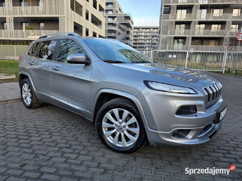 Overland V6 32l benzyna 2724X4Salon Cherokee Warszawa