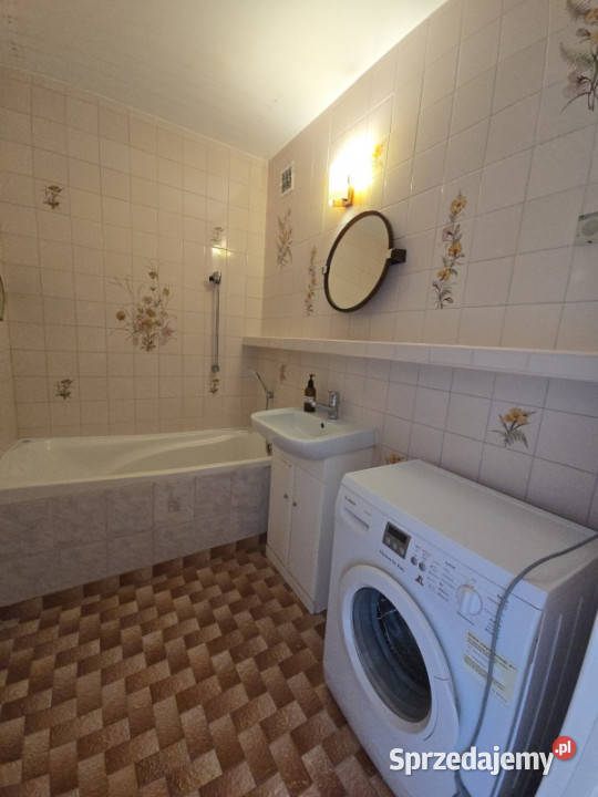 3 pokoje 667 m winda funkcjonalny układ duży Gdynia sprzedam