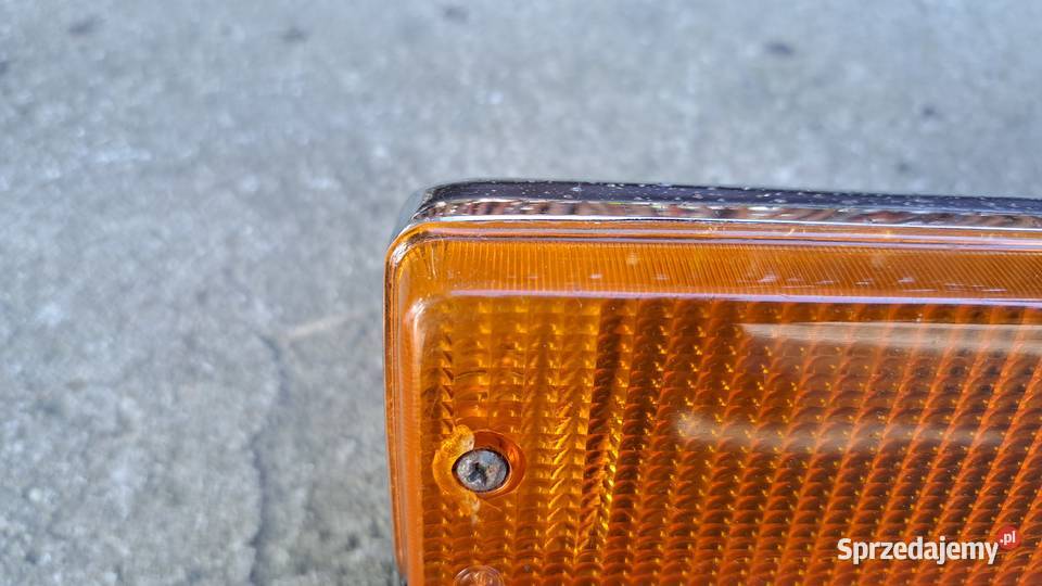 Fiat 125p lampa tył prawa osobowe Leszno sprzedam