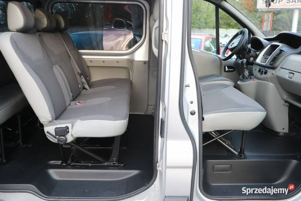 Opel Vivaro 1właścicielserwis autoalarm Opole