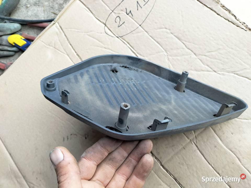 PEUGEOT 306 XN 4D OSŁONA MASKOWNICA GŁOŚNIKA lubelskie Kamień-Kolonia