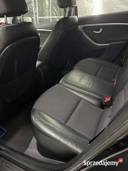 HYUNDAI I30 2012 14 BENZYNA manualna Brzeziny sprzedam