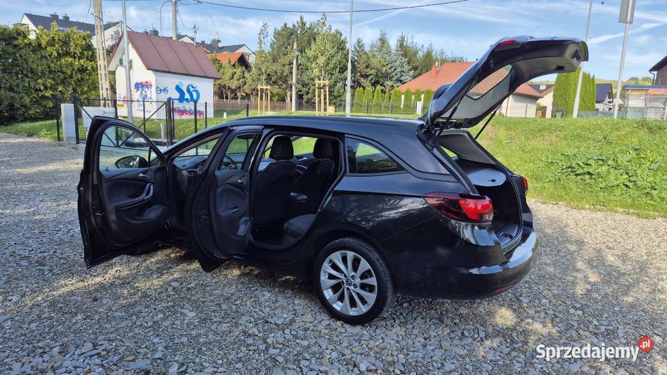 ASTRA 16 110 CDTI OPŁACONY BEZWYPADKOWY wielofunkcyjna kierownica