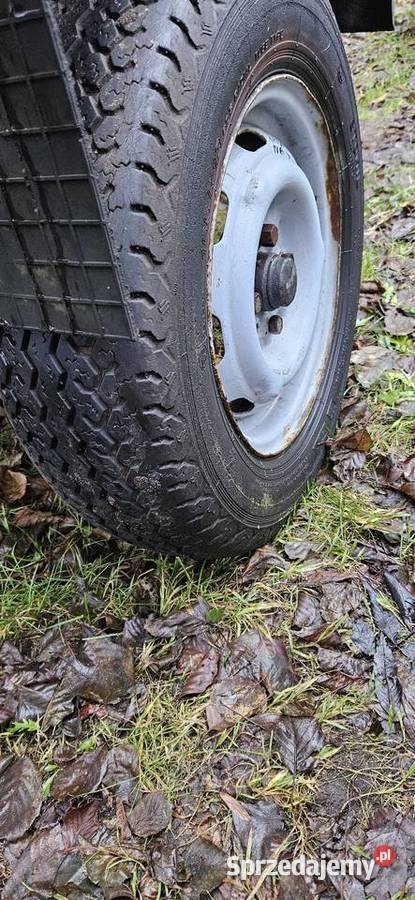 Koło Fiat 125pPolonez Borewicz na kołpaki chrom Barlinek