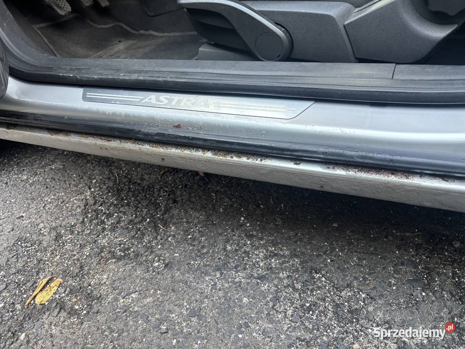 Opel Astra H GTC 19 CDTI 120 COSMO wielofunkcyjna kierownica Słupsk