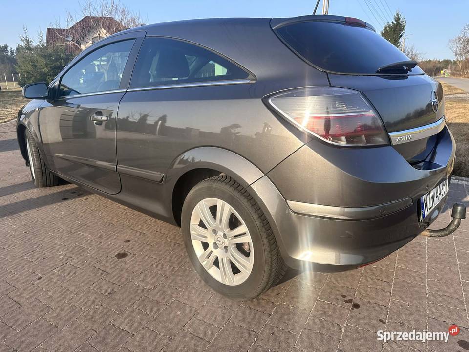 GTC benzyna lift 2009 r pierwszy właściciel Astra Zwoleń