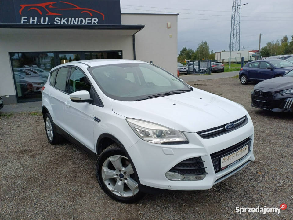 Ford Kuga 4x4 BEZWYPADKOWY Półskóra Alufelgi