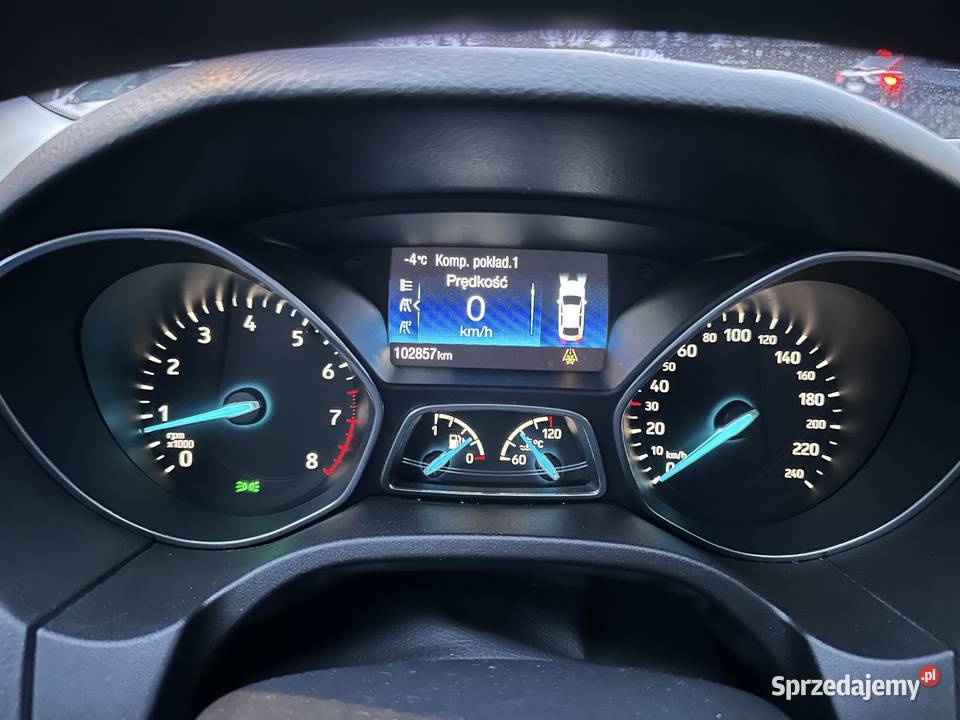 Salon Polska Niski Przebieg Rok produkcji 2015 Warszawa sprzedam