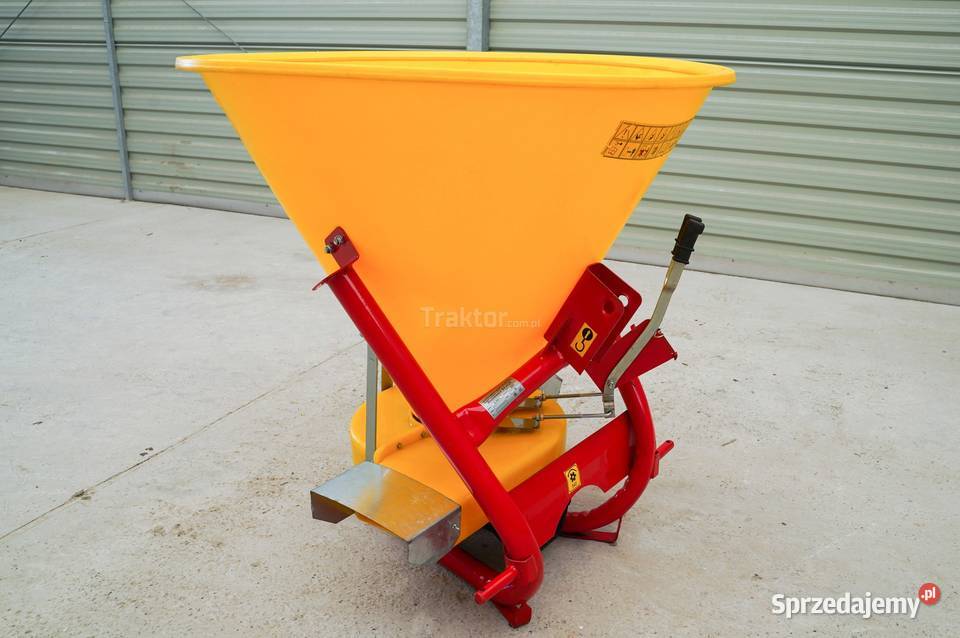 Rozsiewacz sadowniczy z przystawką S300 Strumyk Tajęcina