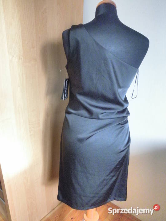 Sukienka firmy Rinascimento Gdańsk