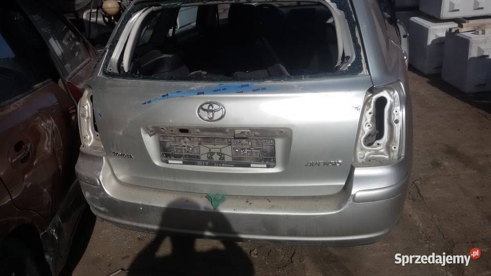 wysieraczka tylna toyota avensis kombi 4d warmińsko-mazurskie Elbląg