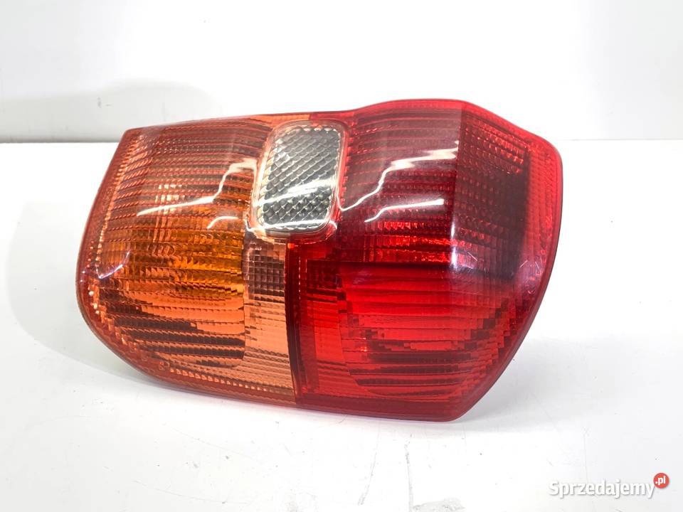 LAMPA PRAWY TYŁ TOYOTA RAV 4 II SUV 0005 ŚWIATŁO sprzedam