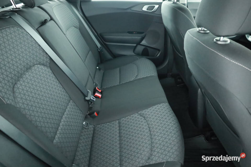 Kia Ceed 16 CRDi MHEV diesel Piaseczno sprzedam
